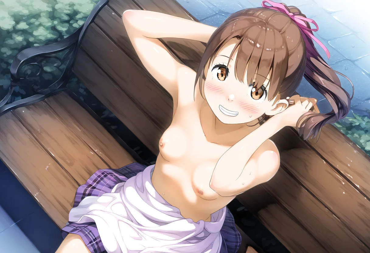 髪をかきあげながらおっぱい丸見え女子。