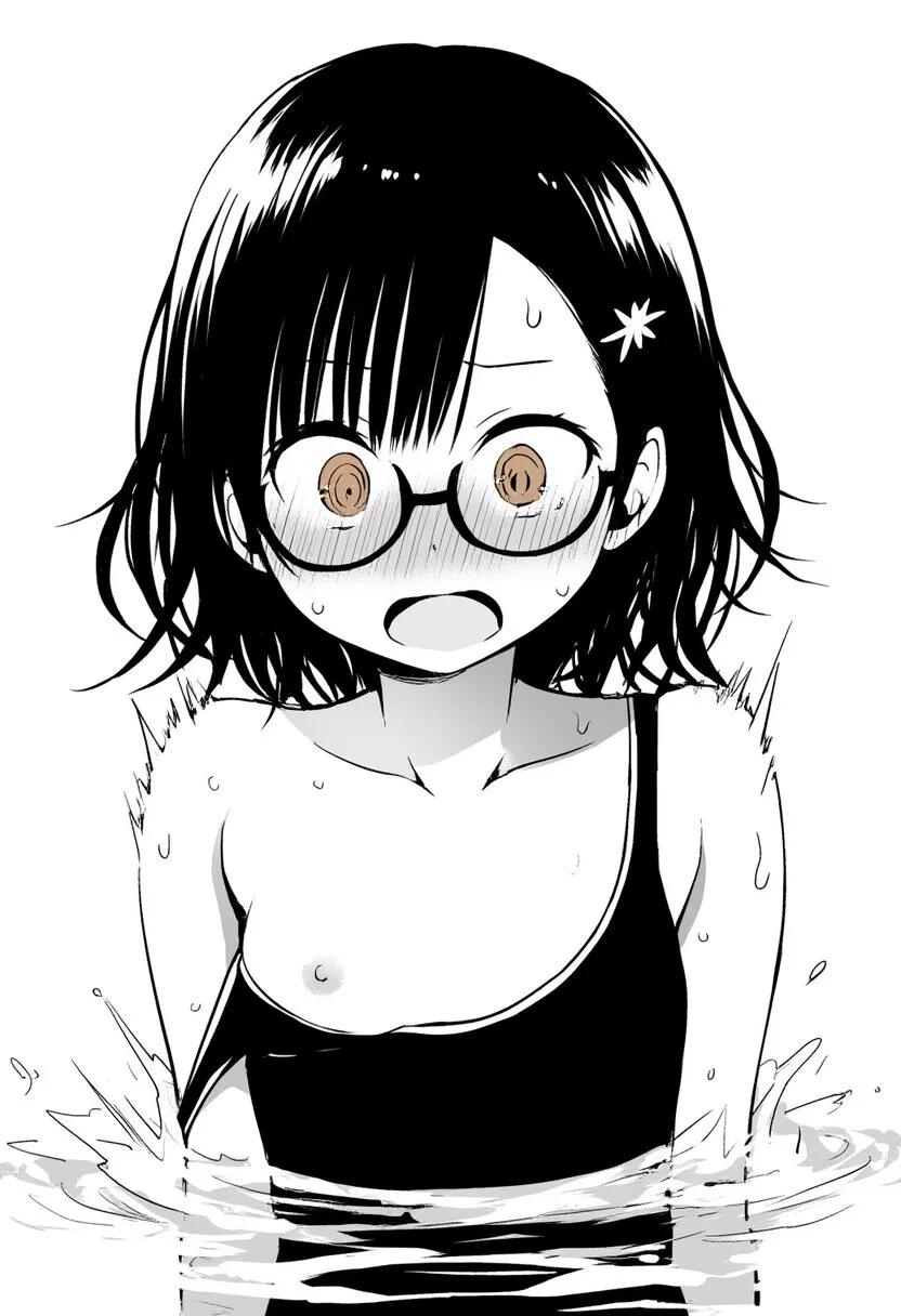 メガネ女子の水着が破れておっぱい丸見え