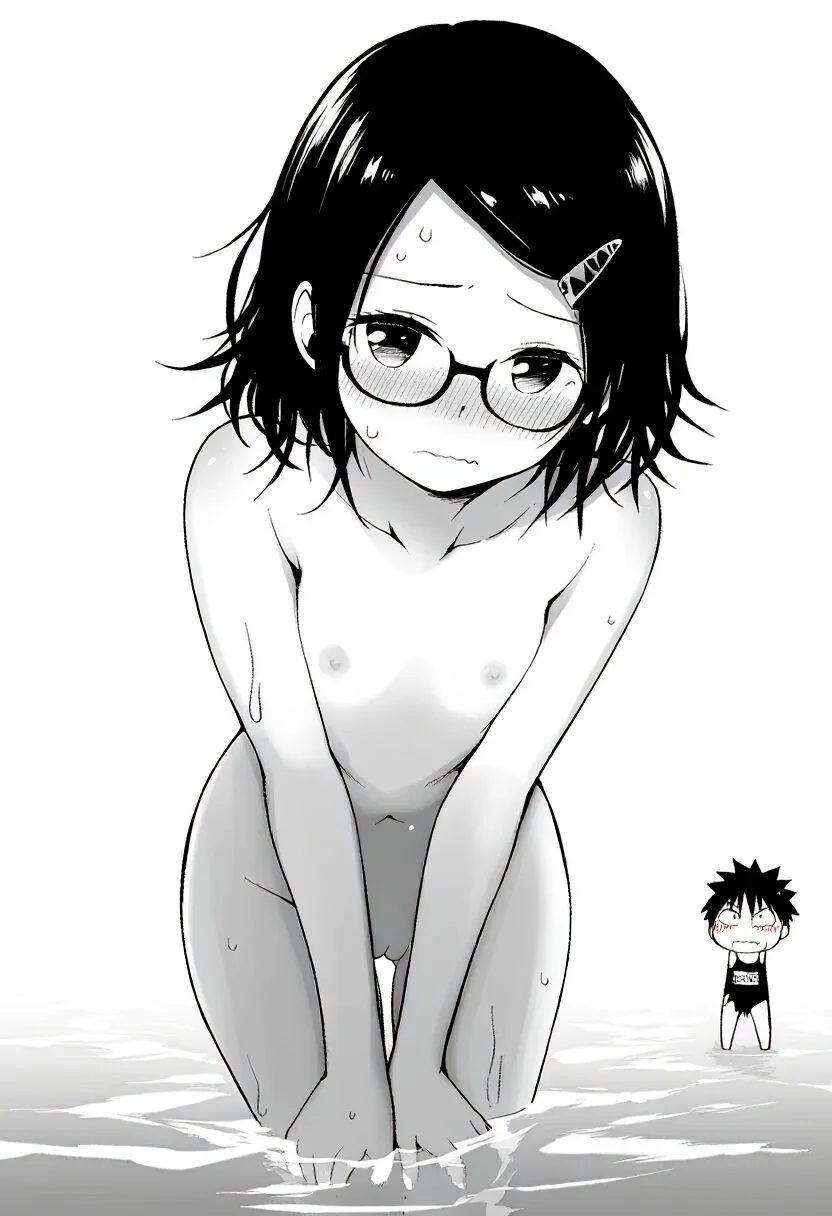 メガネ女子はプールで全裸になっちゃった